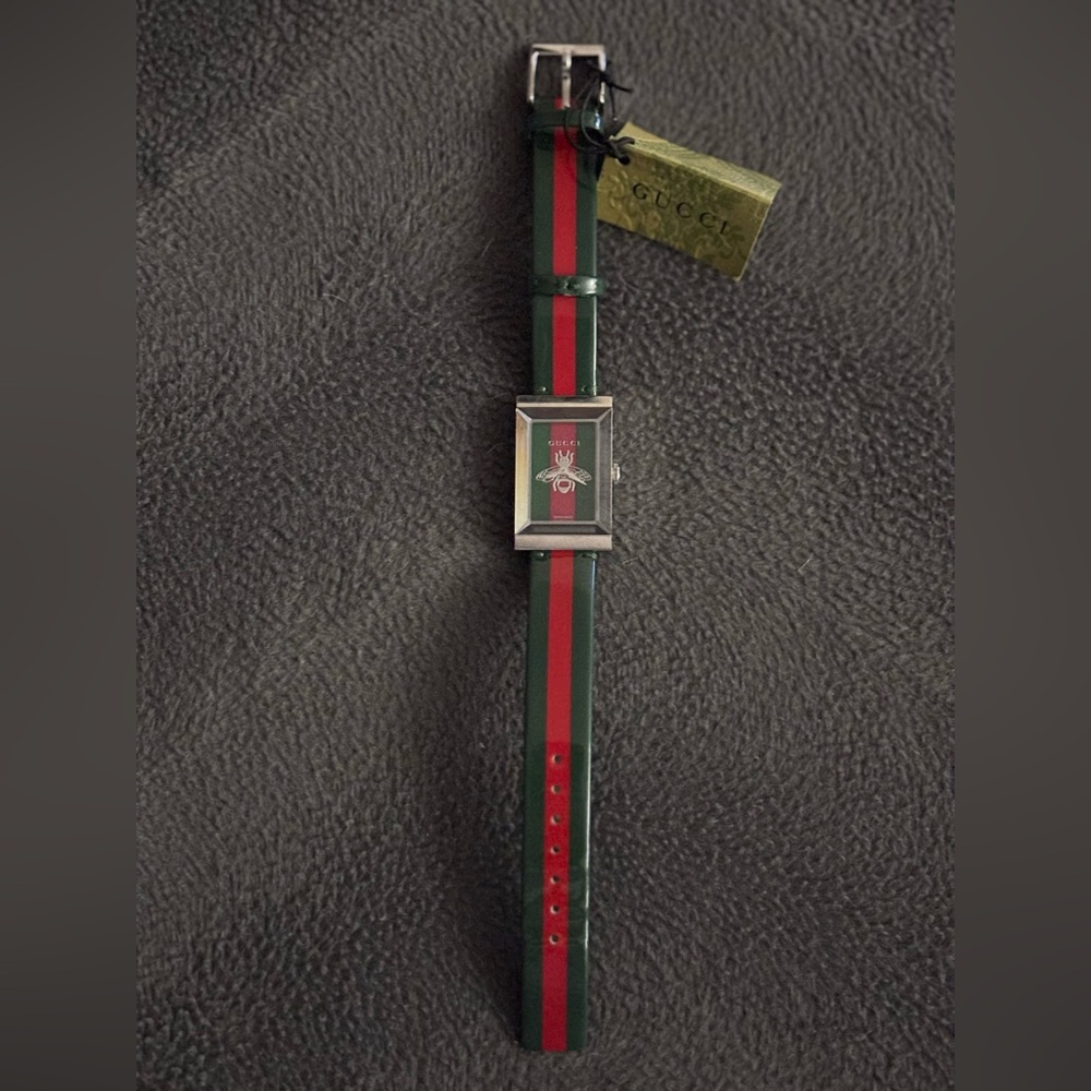 GUCCI YA147408 G-Frame Bee Motif Green & Red Dial 147.4 Series Watch for Women